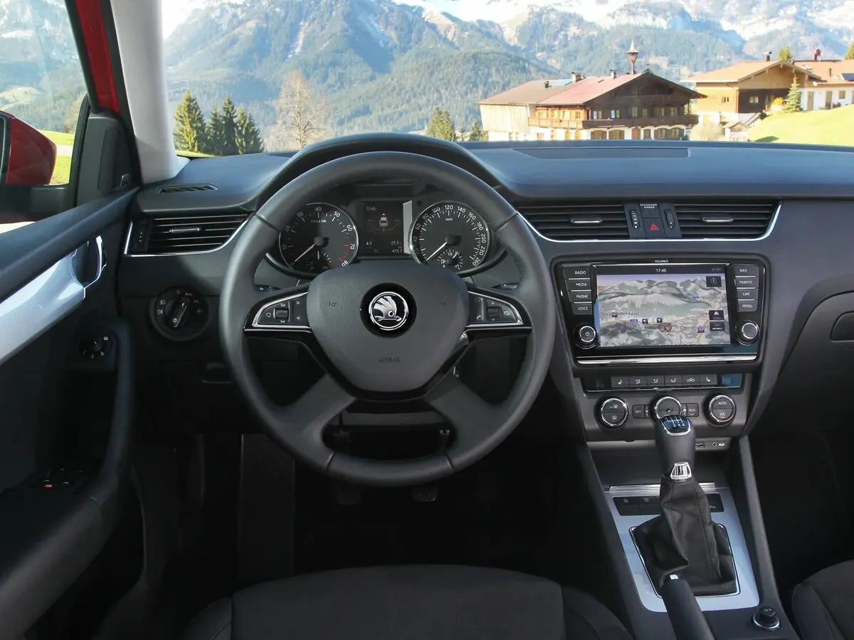 Skoda Octavia III (A7) Универсал 5 дв. — сүрөт 6