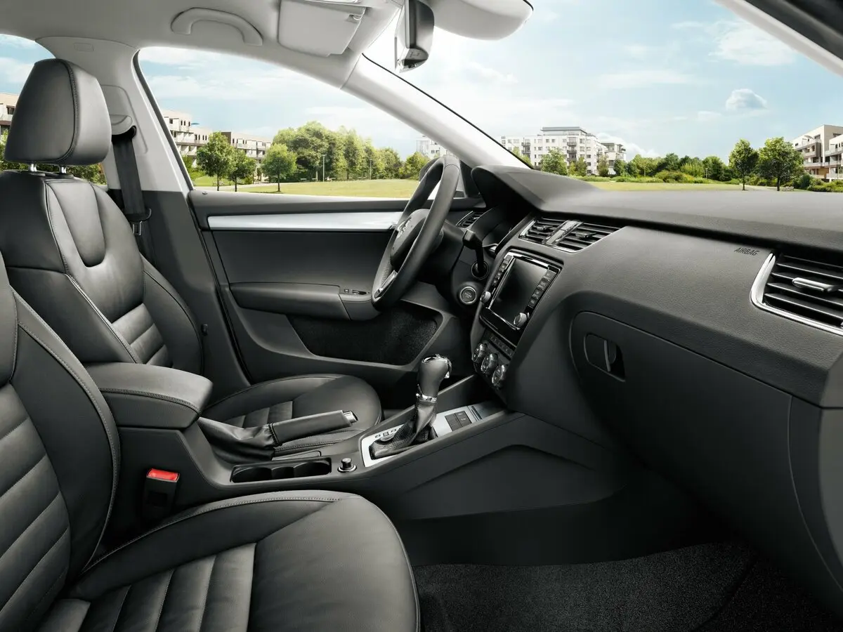 Skoda Octavia III (A7) Универсал 5 дв. — сүрөт 7