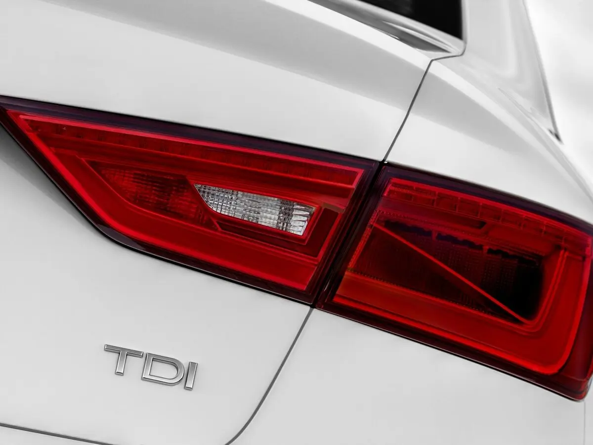 Audi A3 III (8V) Седан — сүрөт 12