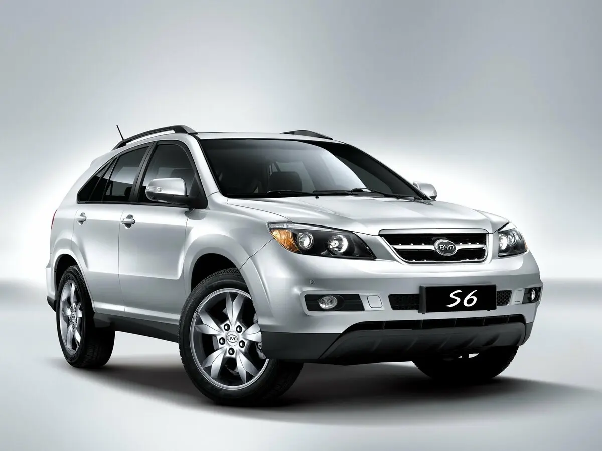 BYD S6 2011 – 2015