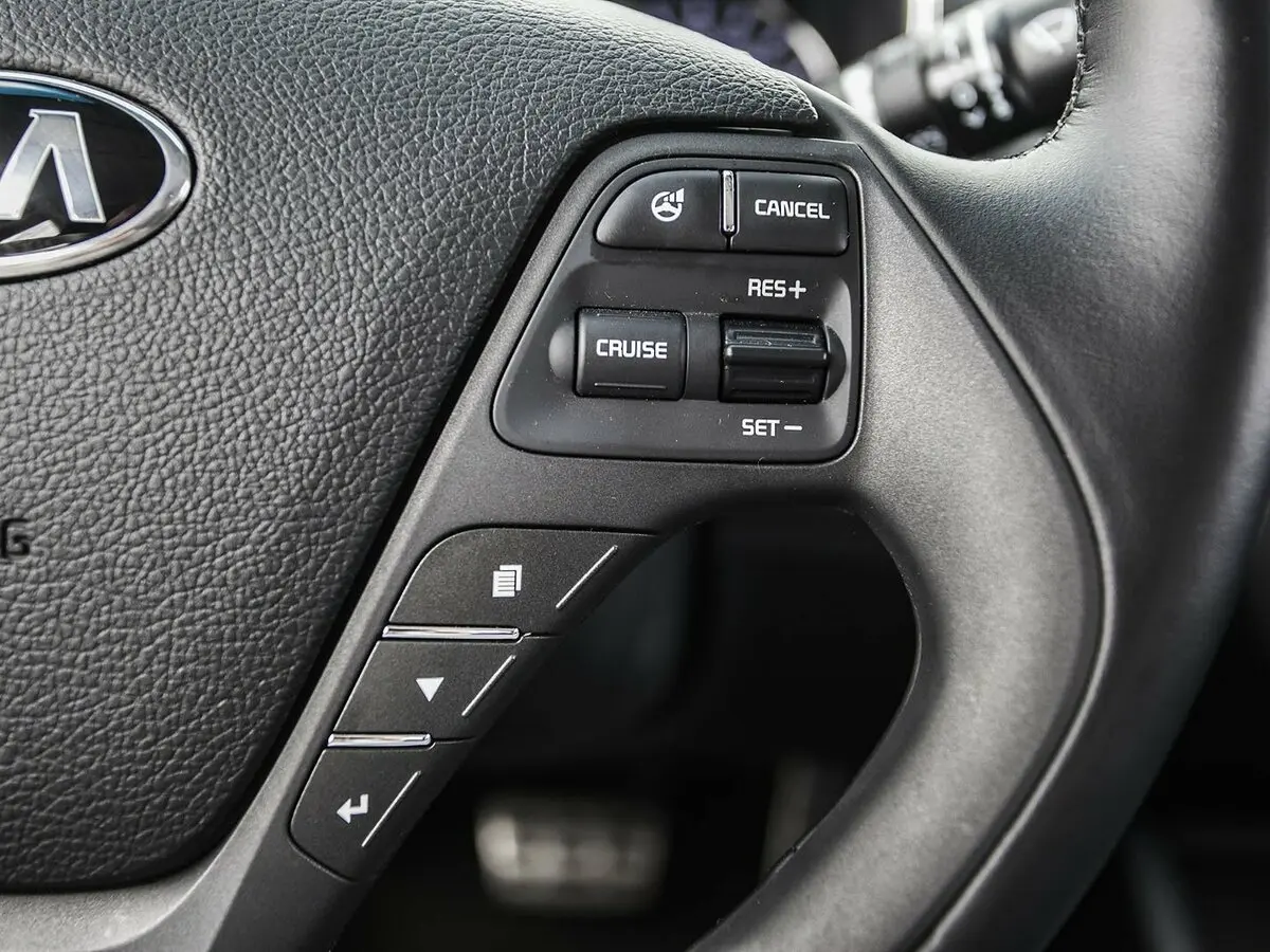 Kia Cerato III Седан — сүрөт 23