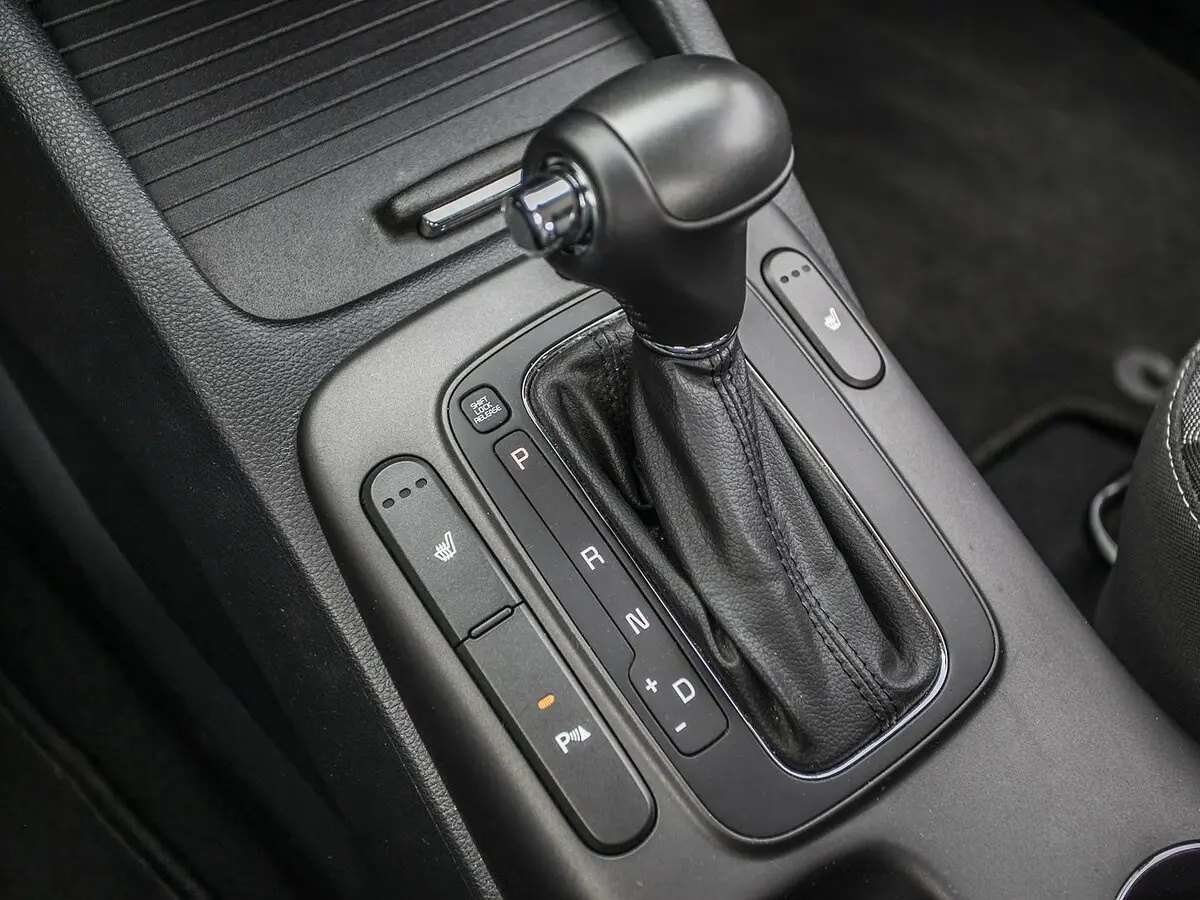 Kia Cerato III Седан — сүрөт 26