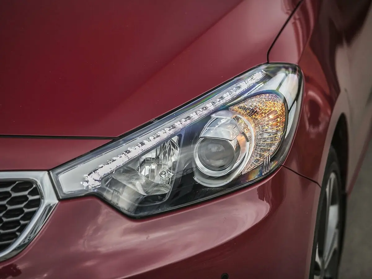 Kia Cerato III Седан — сүрөт 29
