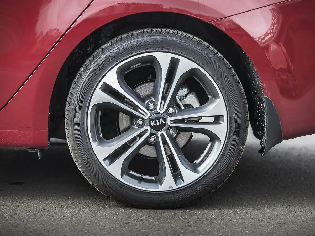 Kia Cerato III Седан — сүрөт 33