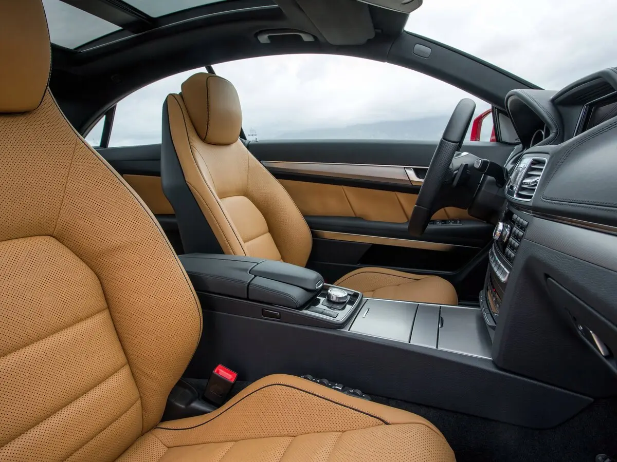 Mercedes-Benz E-Класс IV (W212, S212, C207) Рестайлинг Купе-хардтоп — фото 7