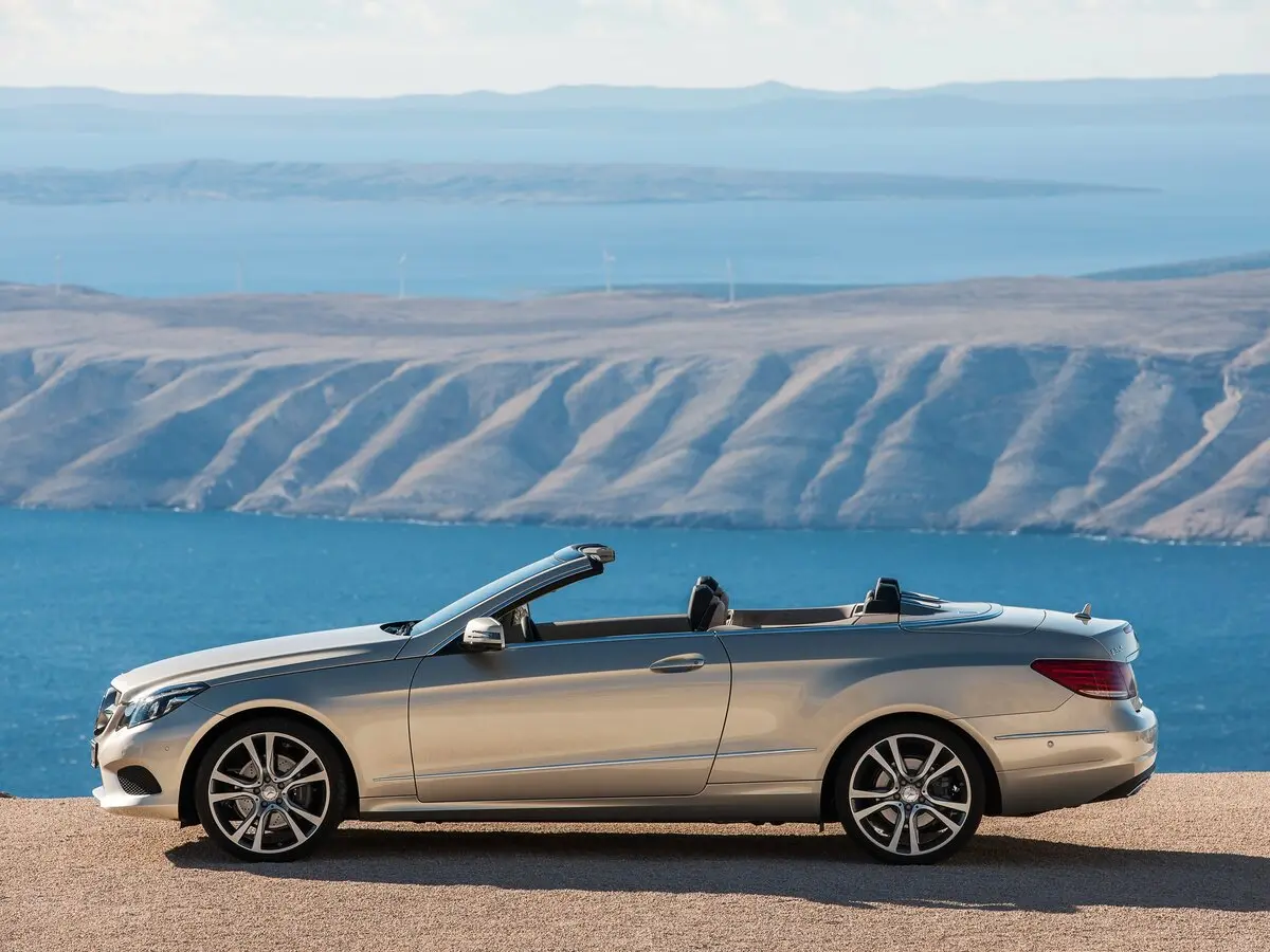 Mercedes-Benz E-Класс IV (W212, S212, C207) Рестайлинг Кабриолет — фото 2