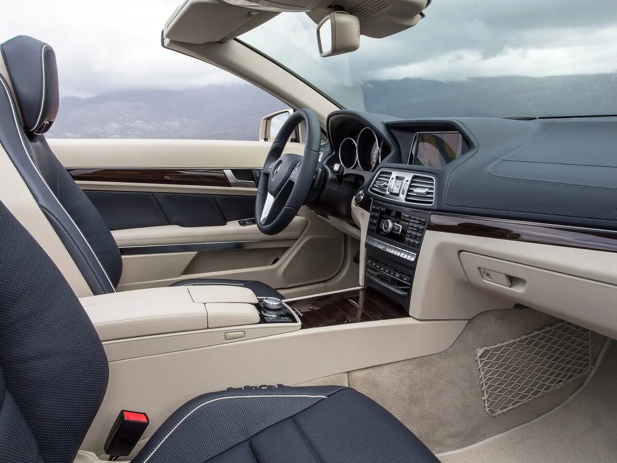 Mercedes-Benz E-Класс IV (W212, S212, C207) Рестайлинг Кабриолет — фото 6