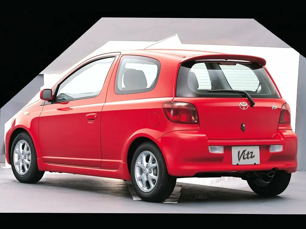 Toyota Vitz I (P10) Хэтчбек 3 дв. — 照片 3