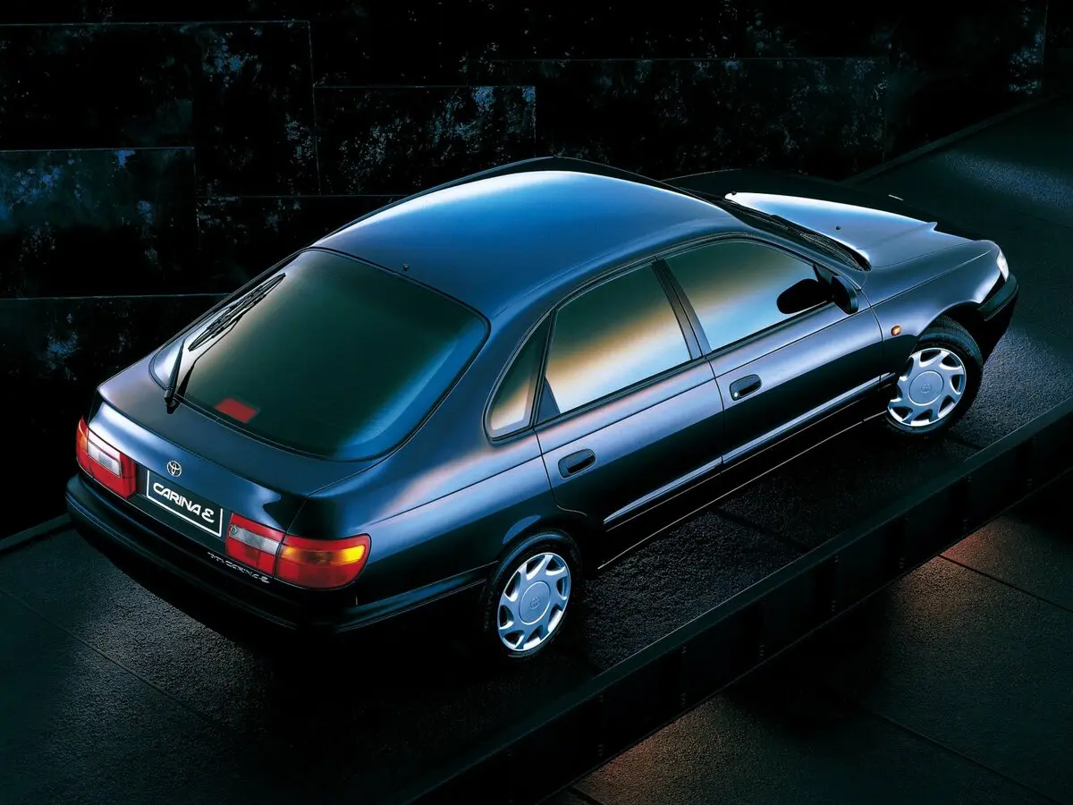 Toyota Carina E 1992 – 1998 Лифтбек — фото 5