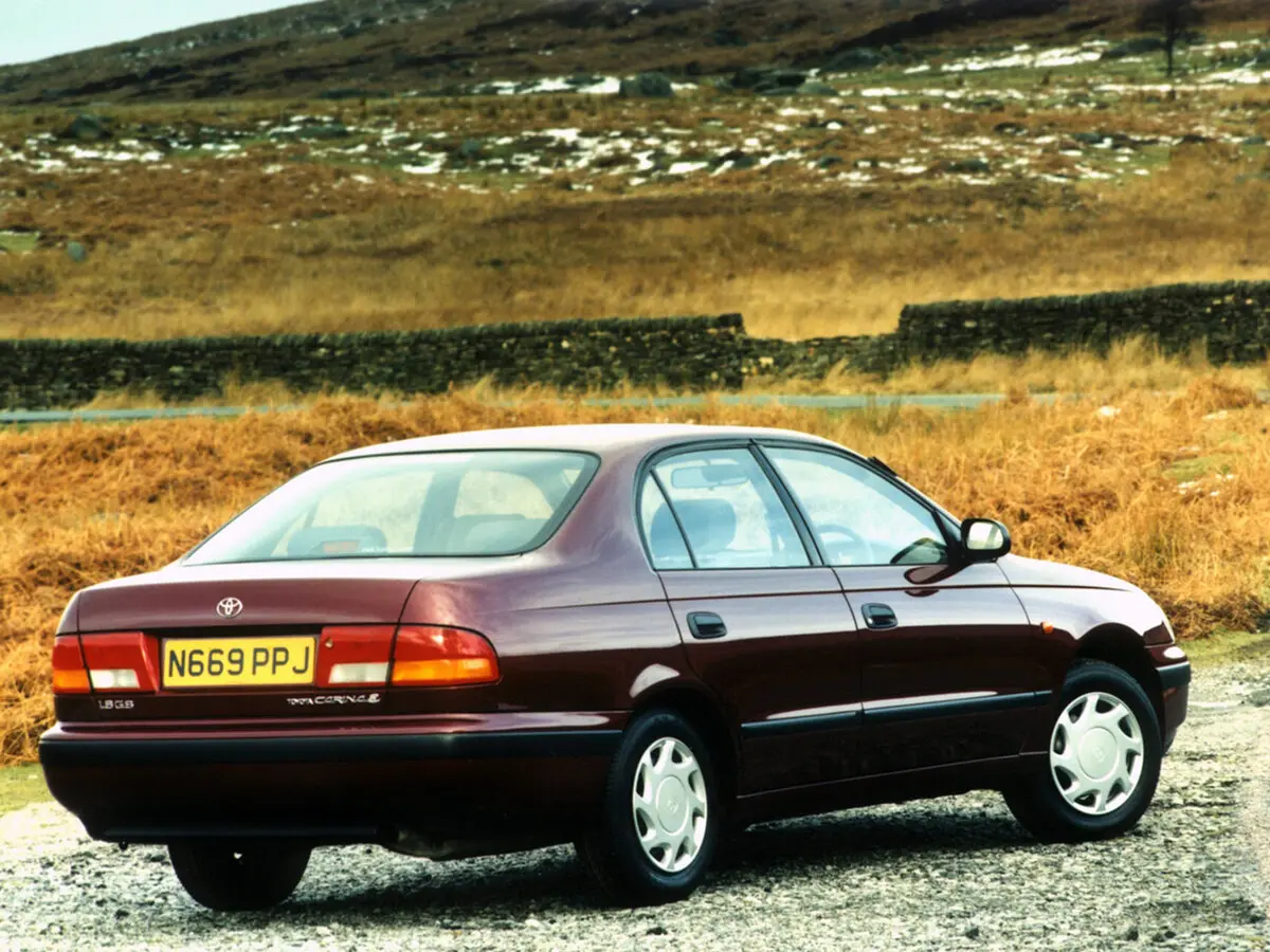 Toyota Carina E 1992 – 1998 Седан — фото 4