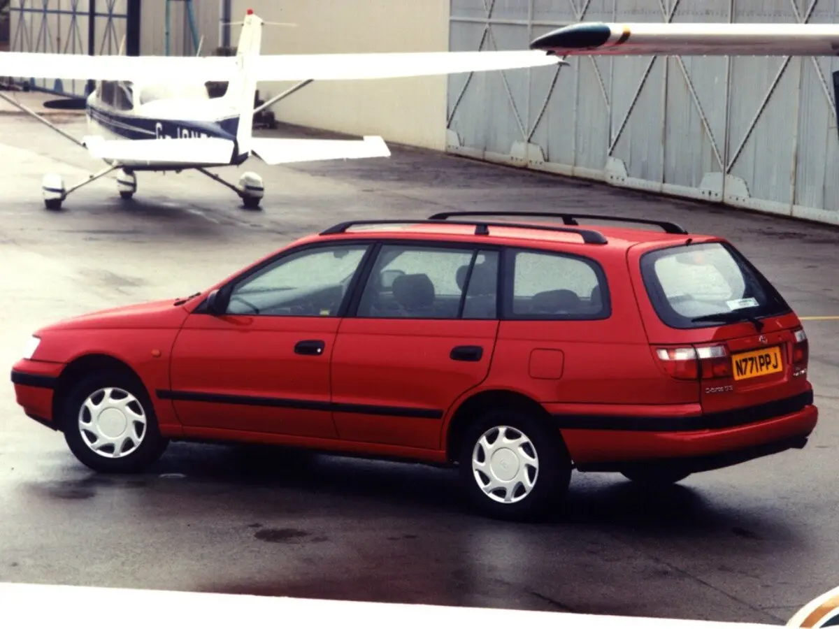Toyota Carina E 1992 – 1998 Универсал 5 дв. — фото 2