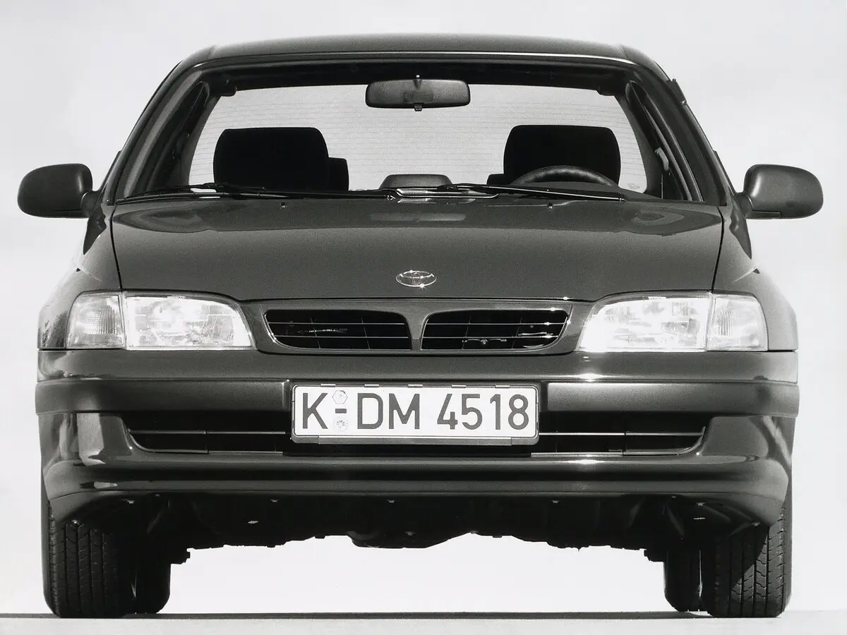 Toyota Carina E 1992 – 1998 Универсал 5 дв. — фото 3