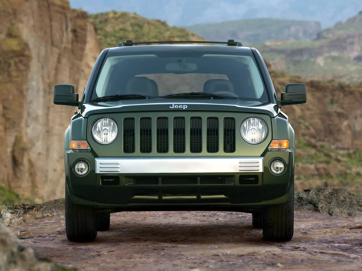 Jeep Liberty (Patriot) 2006 – 2016 Внедорожник 5 дв. — сүрөт 3