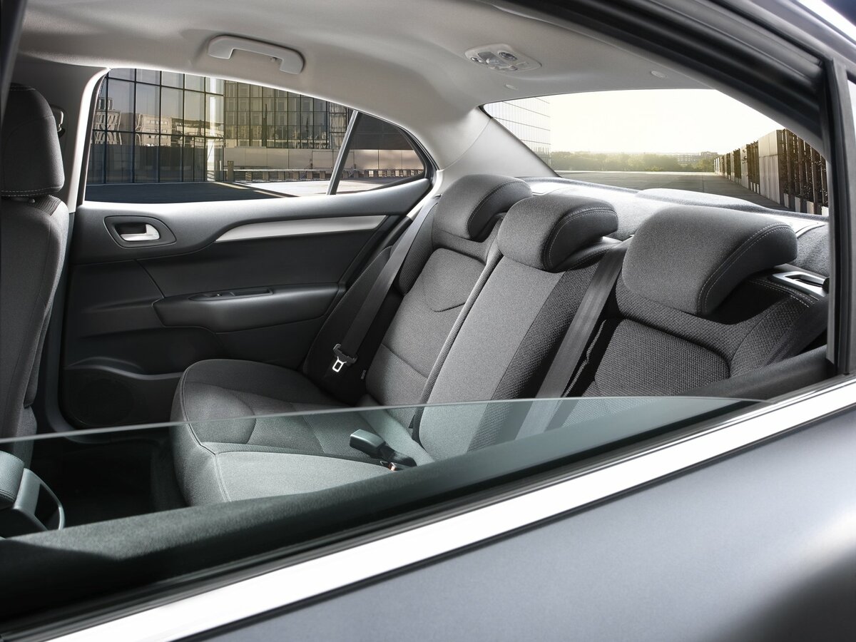 Citroen C4 II Седан