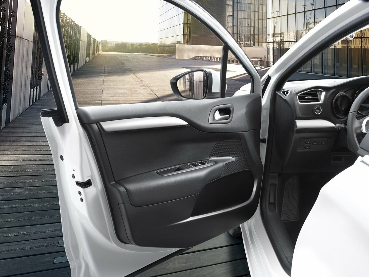 Citroen C4 II Седан