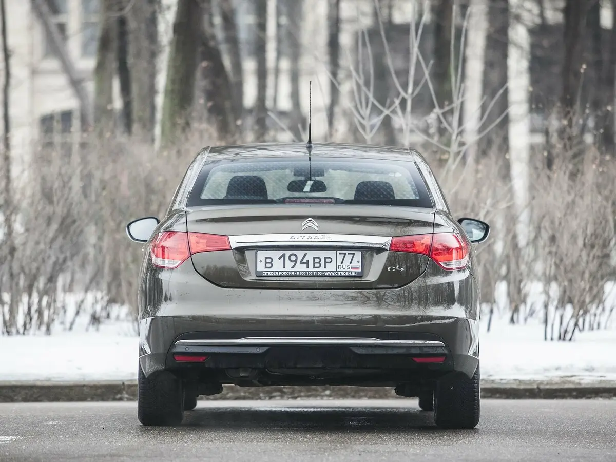 Citroen C4 II Седан — сүрөт 23