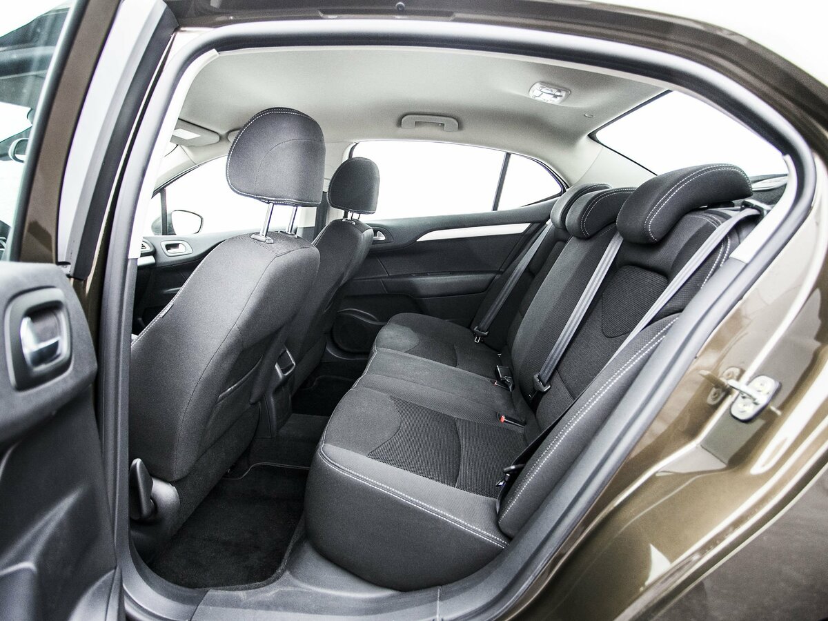 Citroen C4 II Седан