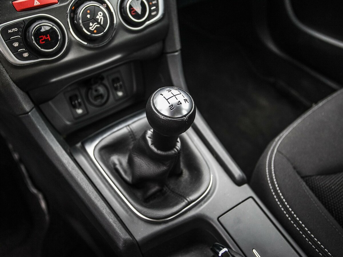 Citroen C4 II Седан