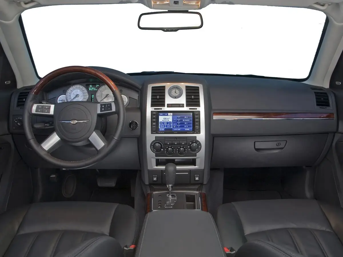 Chrysler 300C I Седан SRT8 — сүрөт 6