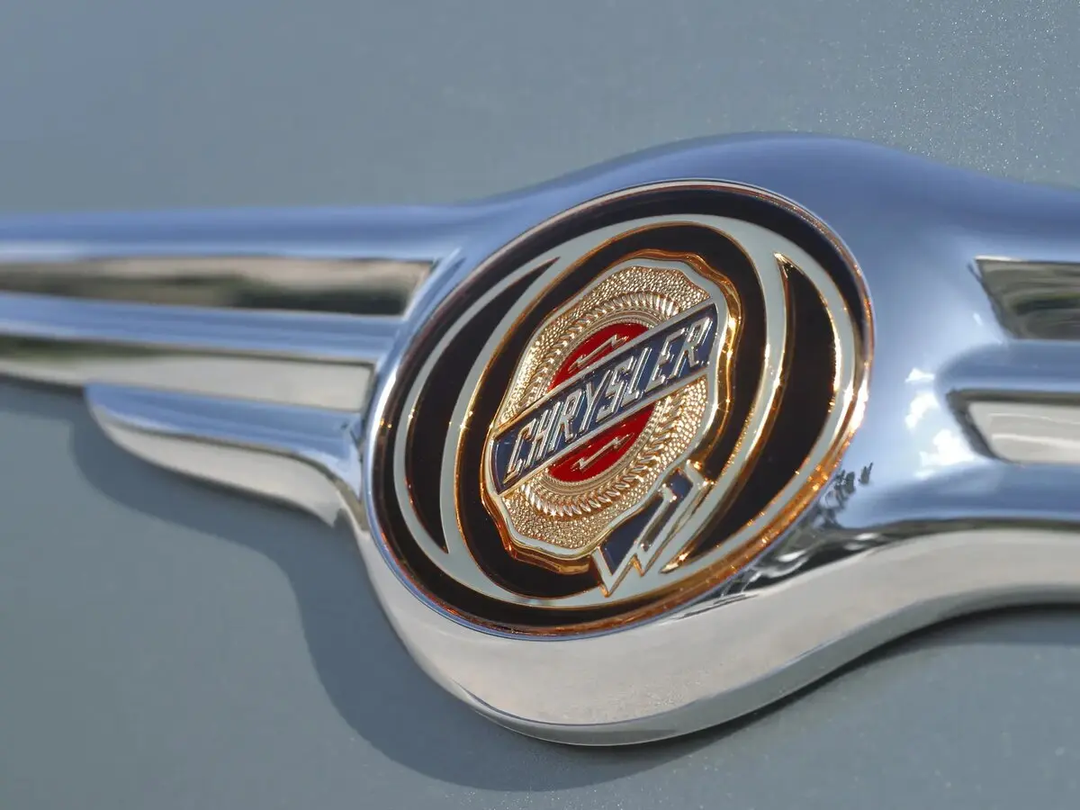 Chrysler 300C I Седан SRT8 — сүрөт 10