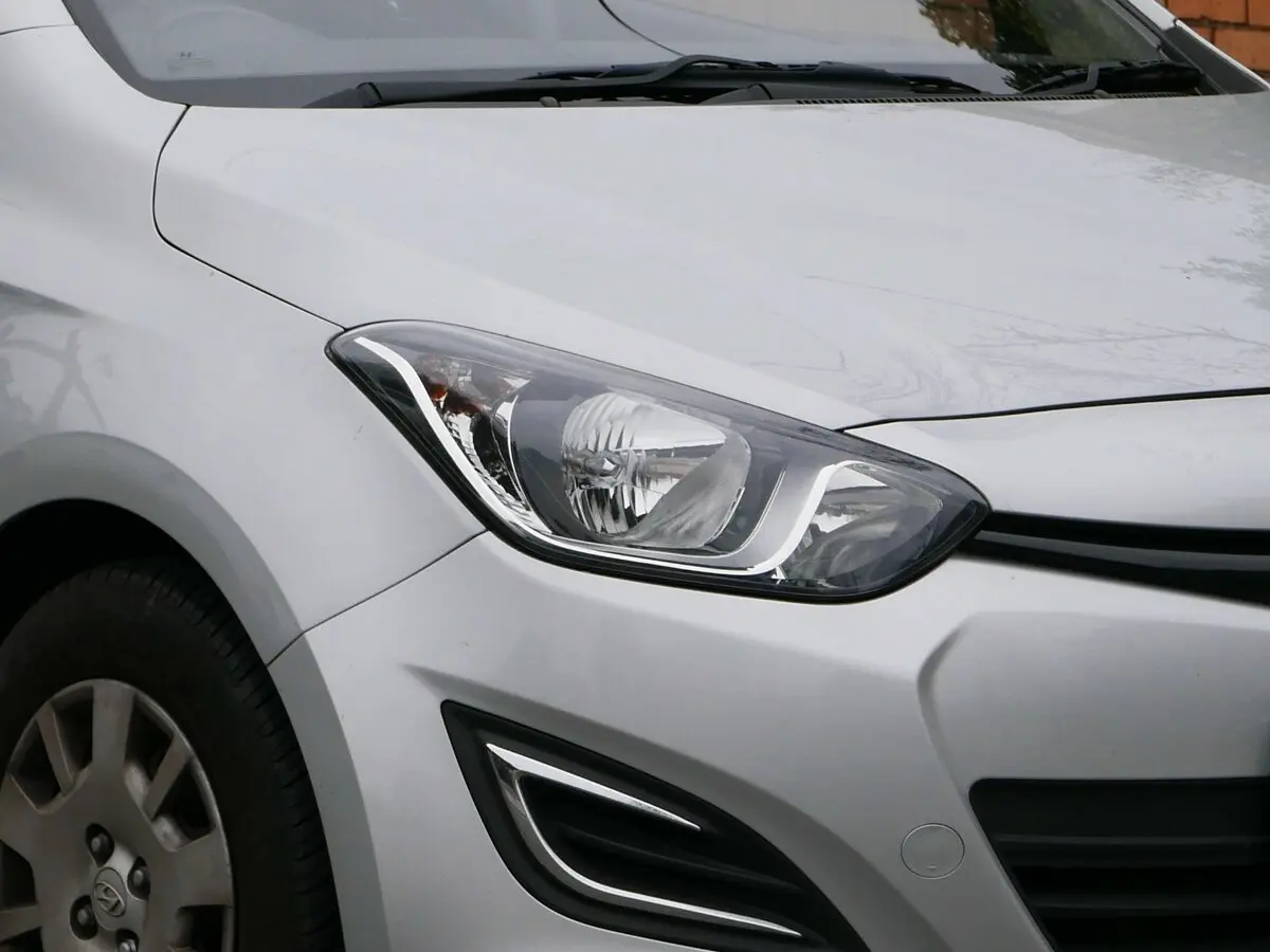 Hyundai i20 I Рестайлинг Хэтчбек 5 дв. — 照片 10