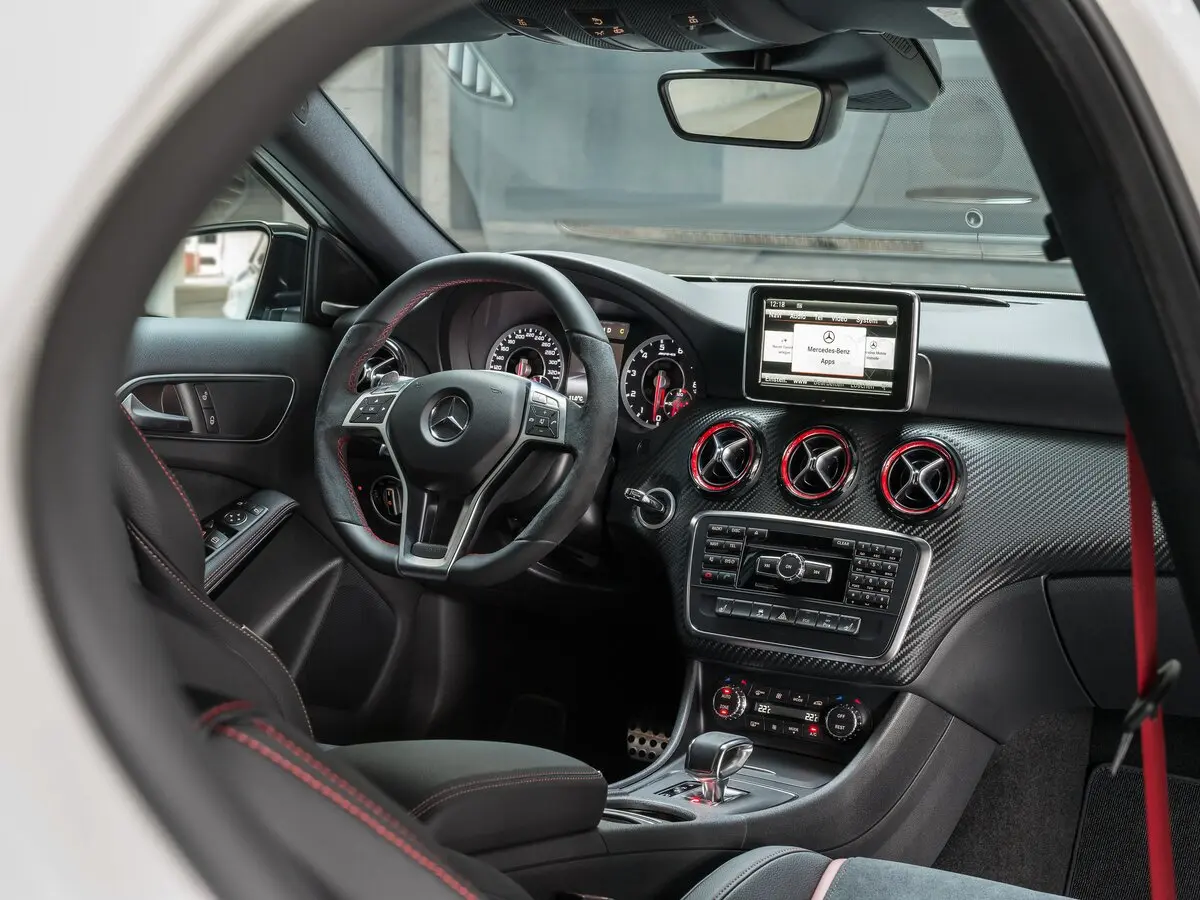 Mercedes-Benz A-Класс AMG I (W176) Хэтчбек 5 дв. — сүрөт 7