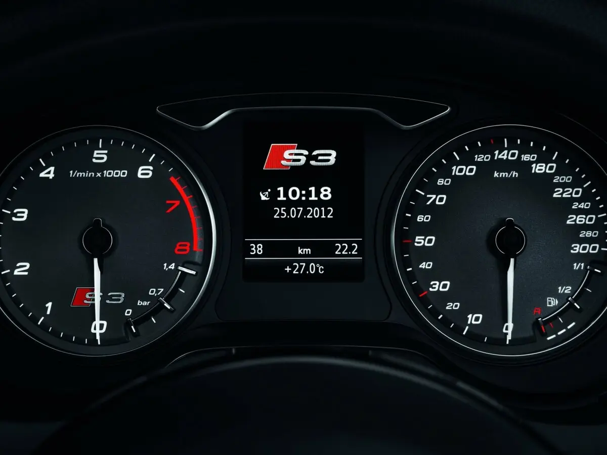Audi S3 III (8V) Хэтчбек 3 дв. — сүрөт 8
