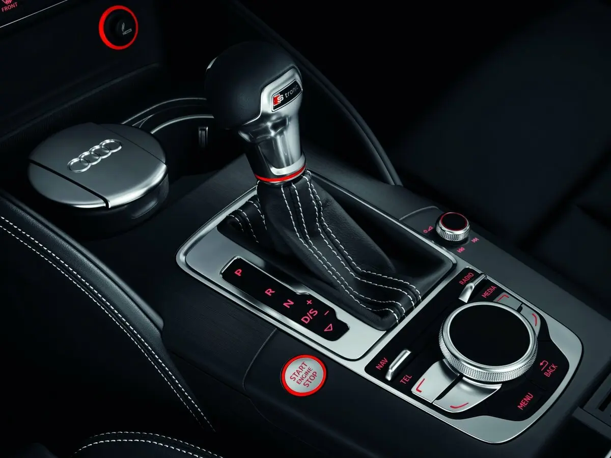 Audi S3 III (8V) Хэтчбек 3 дв. — сүрөт 10