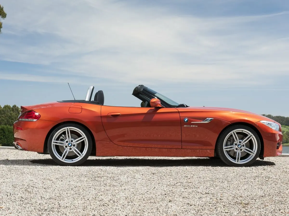 BMW Z4 II (E89) Рестайлинг Родстер — сүрөт 2