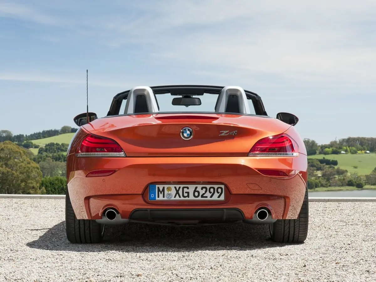 BMW Z4 II (E89) Рестайлинг Родстер — сүрөт 4