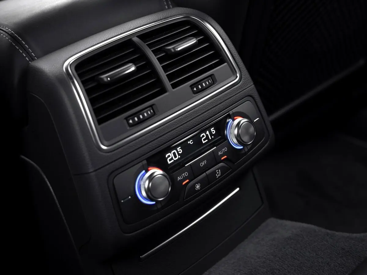 Audi RS 6 III (C7) Универсал 5 дв. — сүрөт 14