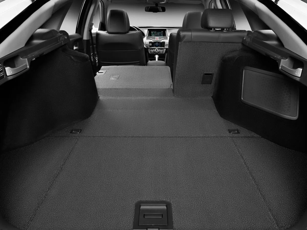 Honda Crosstour I Рестайлинг Внедорожник 5 дв. — photo 13