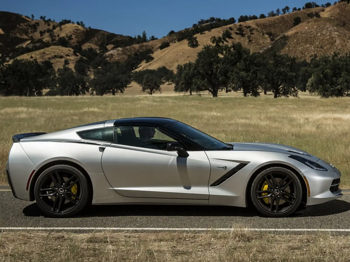 Chevrolet Corvette C7 Купе — сүрөт 2