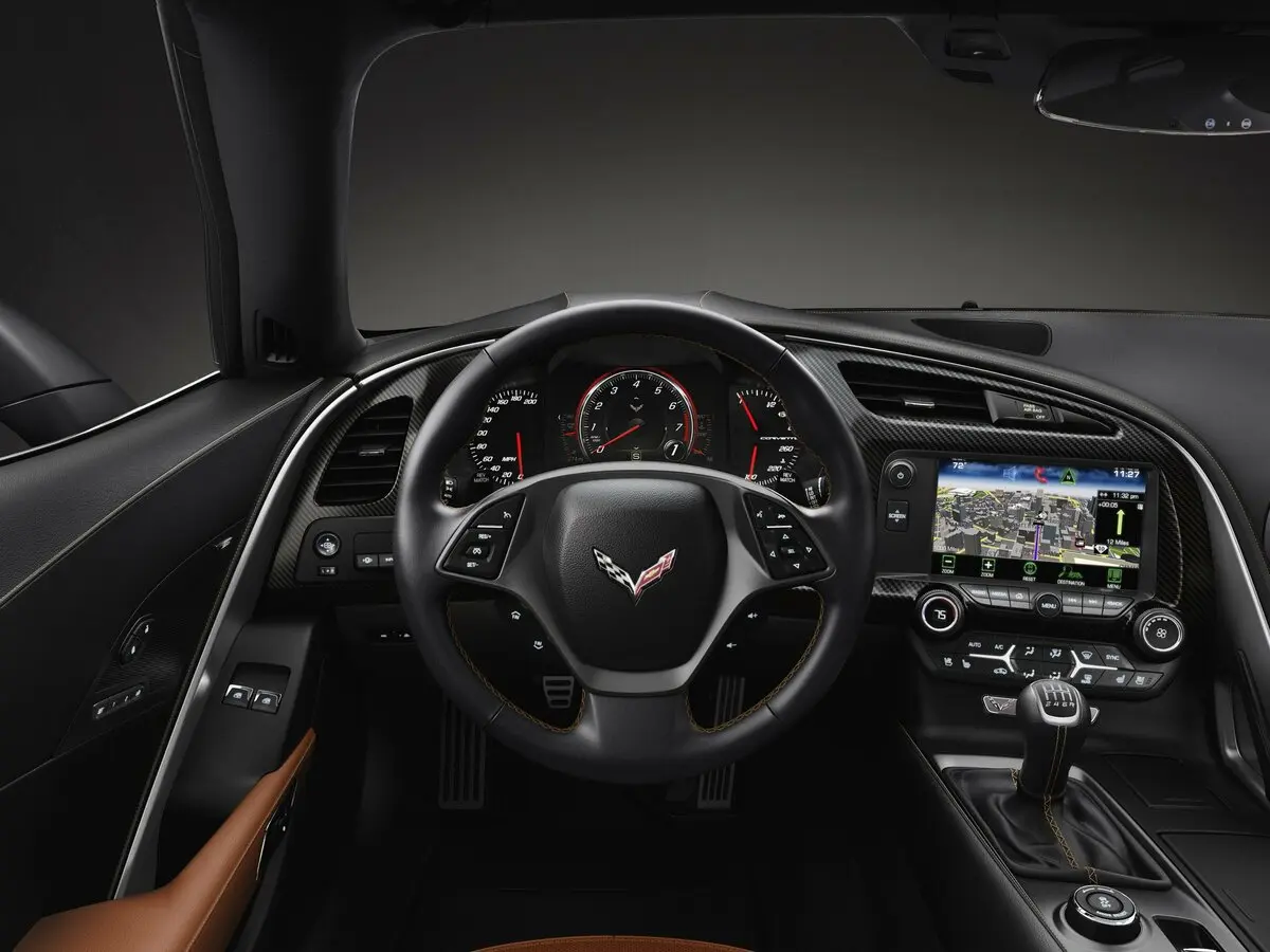 Chevrolet Corvette C7 Купе — сүрөт 9