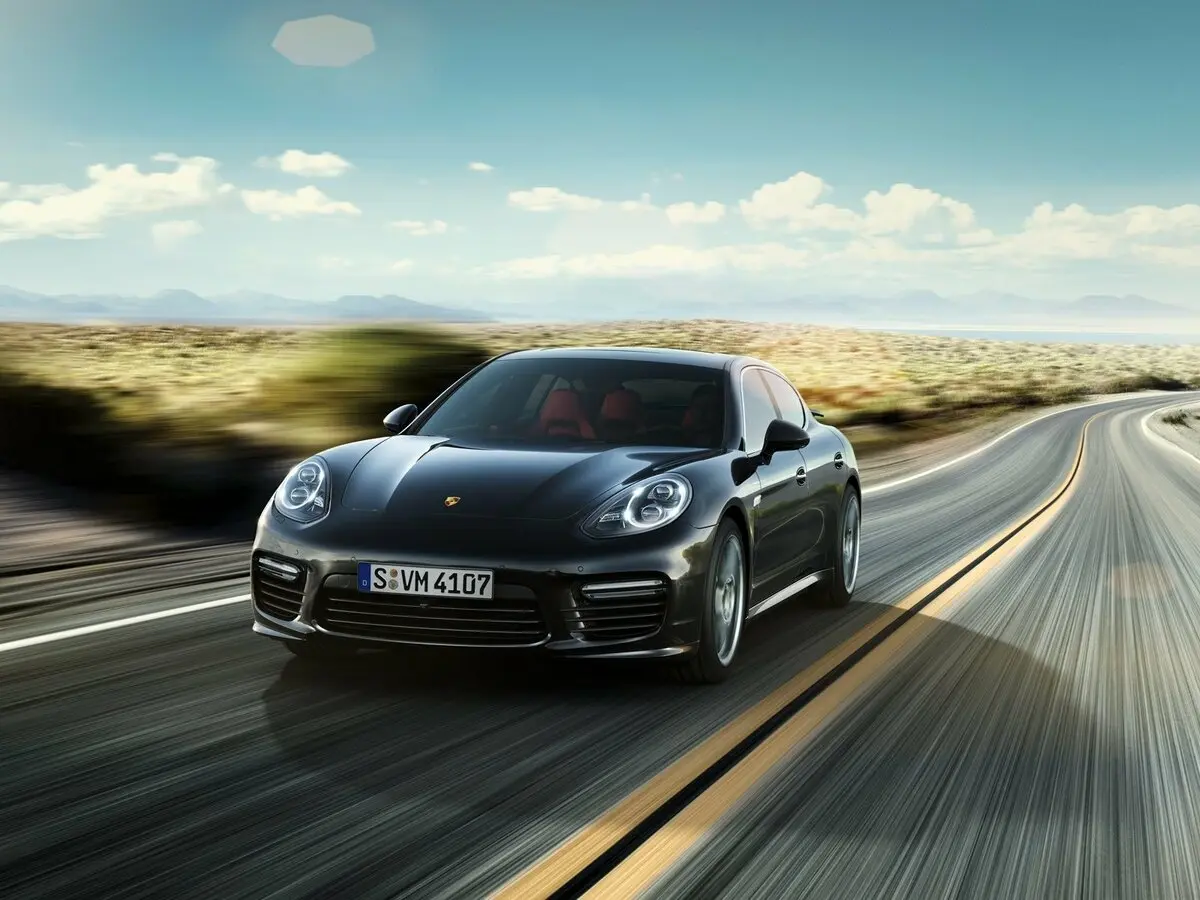 Porsche Panamera I Рестайлинг Лифтбек — сүрөт 3