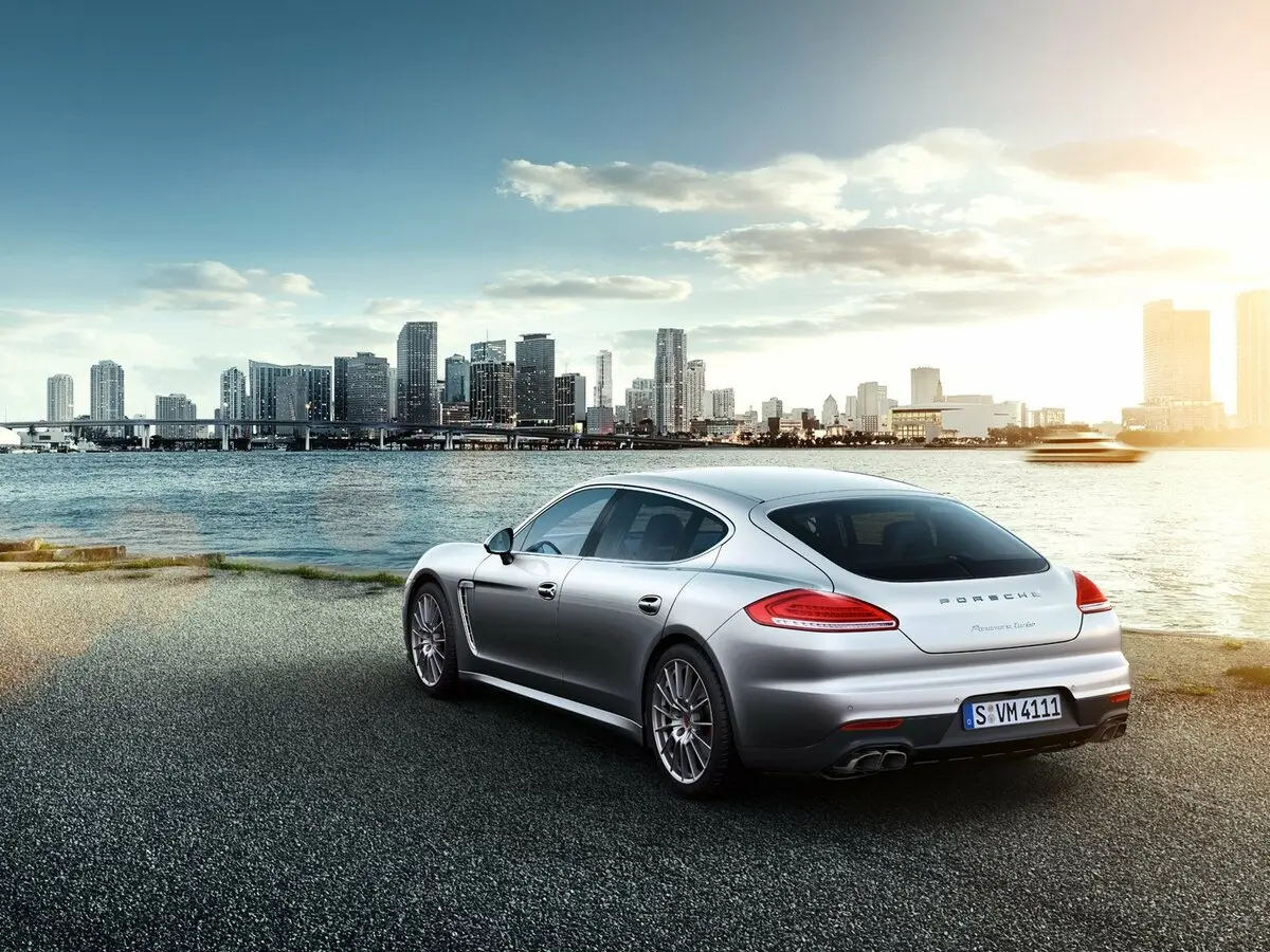 Porsche Panamera I Рестайлинг Лифтбек — сүрөт 5