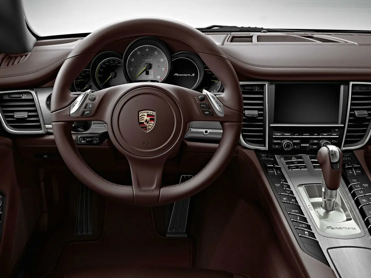 Porsche Panamera I Рестайлинг Лифтбек — сүрөт 6