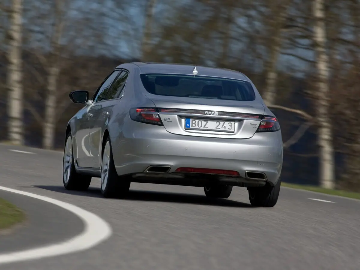 Saab 9-5 II Седан — 照片 4