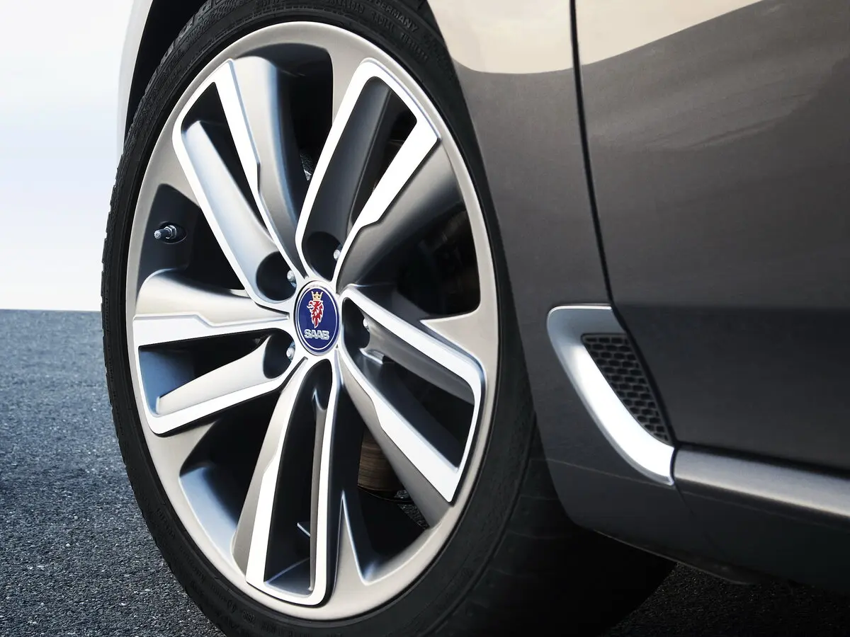 Saab 9-5 II Седан — 照片 16