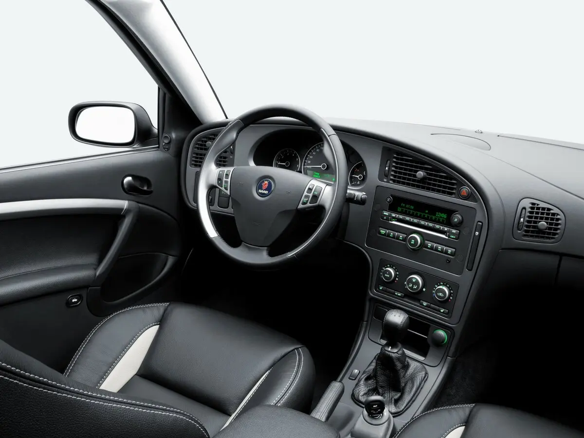 Saab 9-5 II Универсал 5 дв. SportCombi — 照片 7