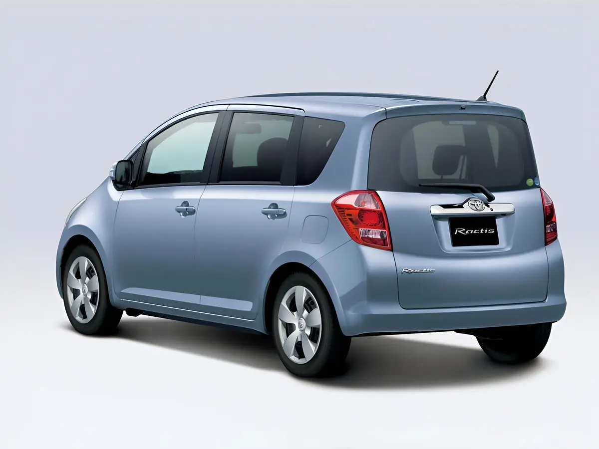 Toyota Ractis I Хэтчбек 5 дв. — сүрөт 6