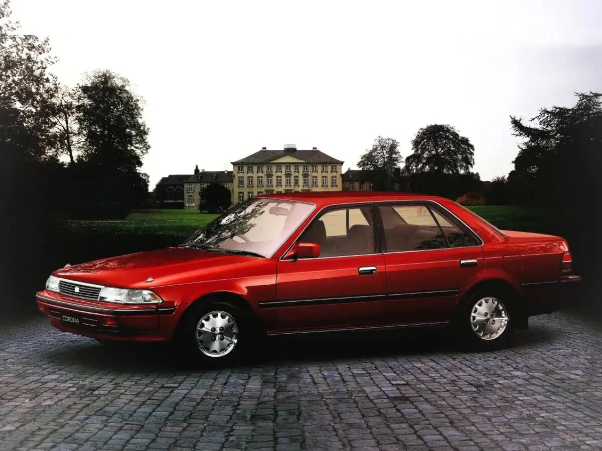 Toyota Corona VIII (T170) Седан — фото 2