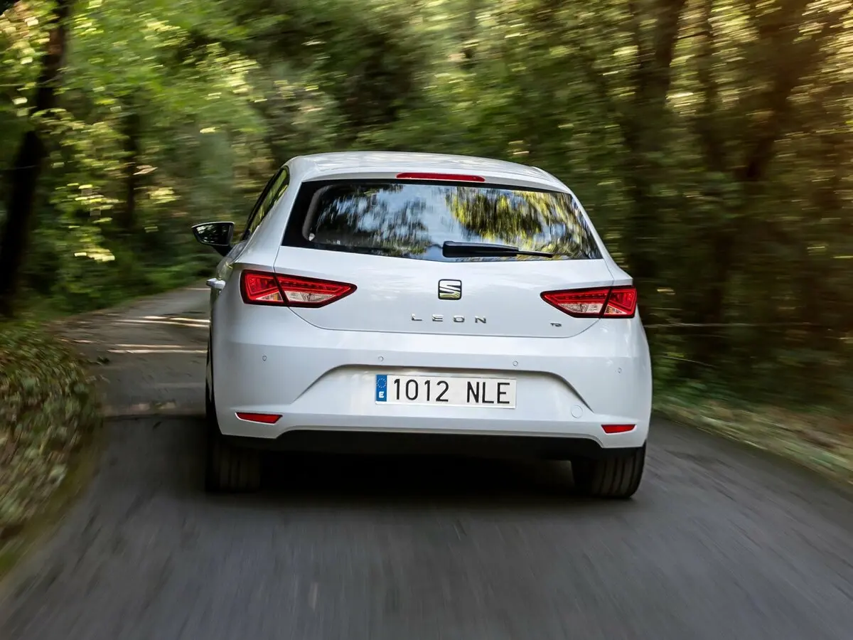 SEAT Leon III Хэтчбек 5 дв. — photo 4