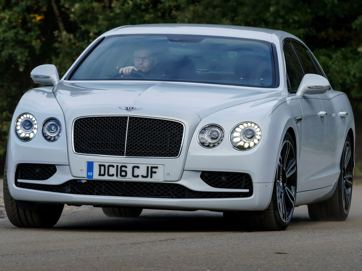 Bentley Flying Spur II Седан — фото 3