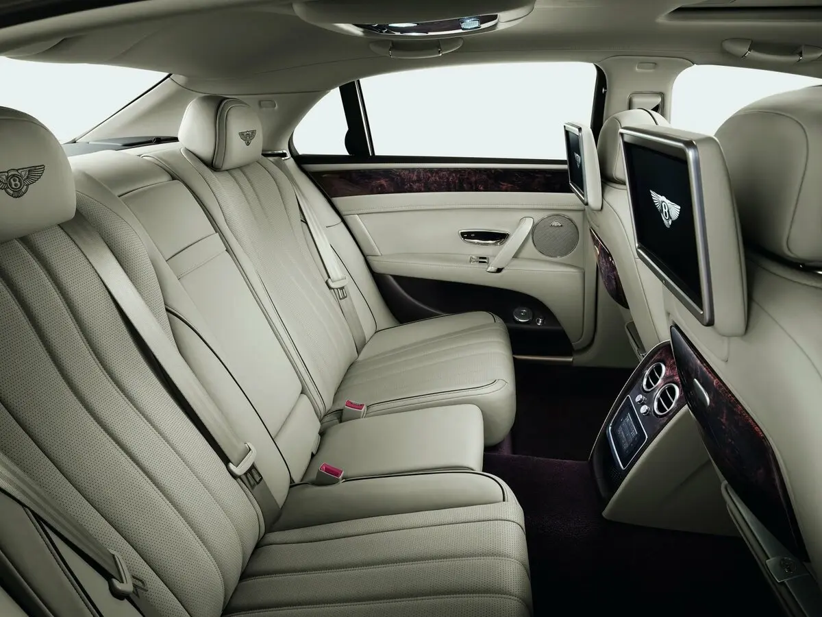 Bentley Flying Spur II Седан — сүрөт 9