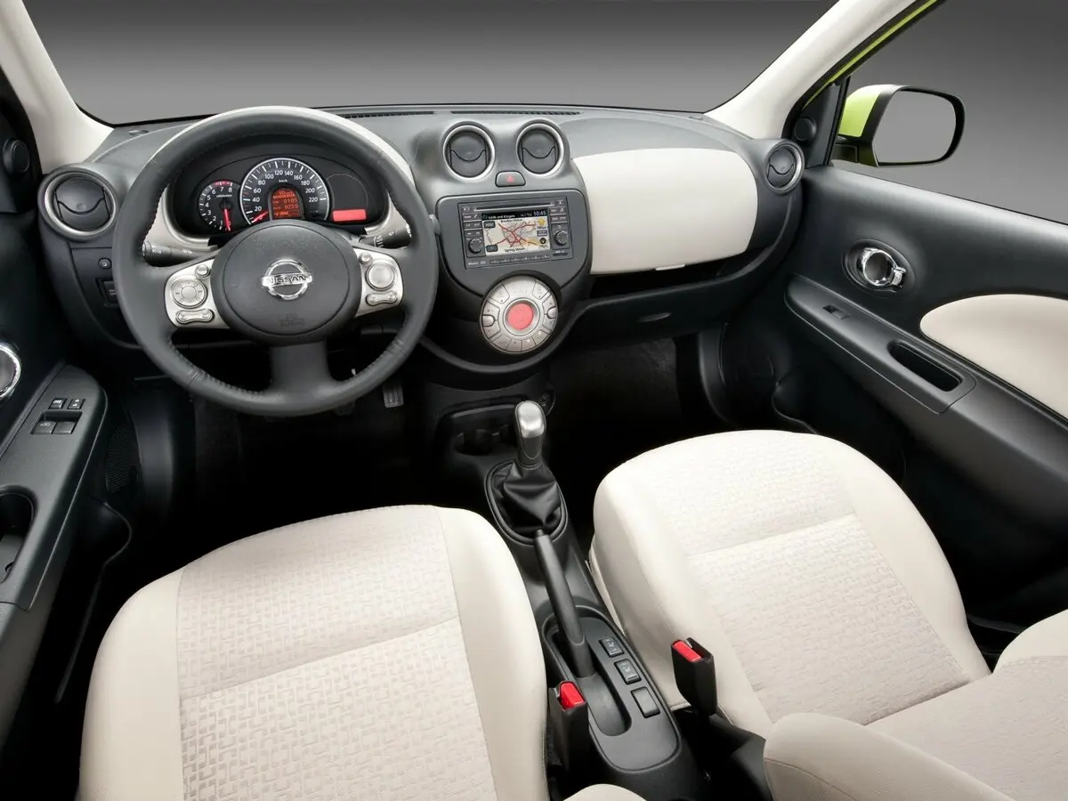 Nissan Micra IV (K13) Хэтчбек 5 дв. — сүрөт 8