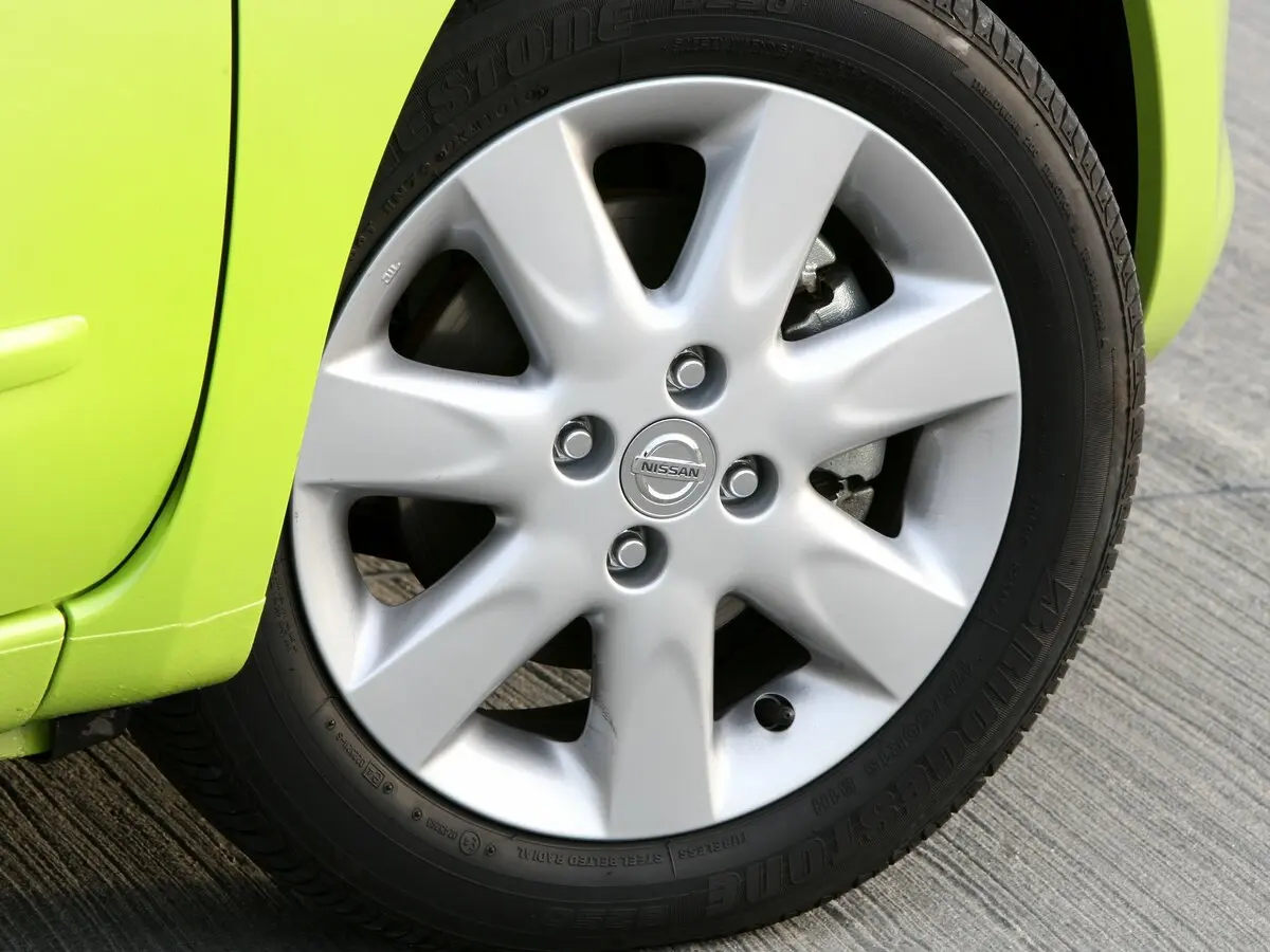 Nissan Micra IV (K13) Хэтчбек 5 дв. — сүрөт 19