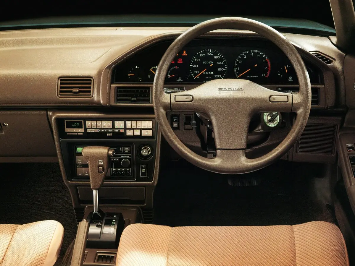 Toyota Carina ED I (T160) Седан-хардтоп — сүрөт 5