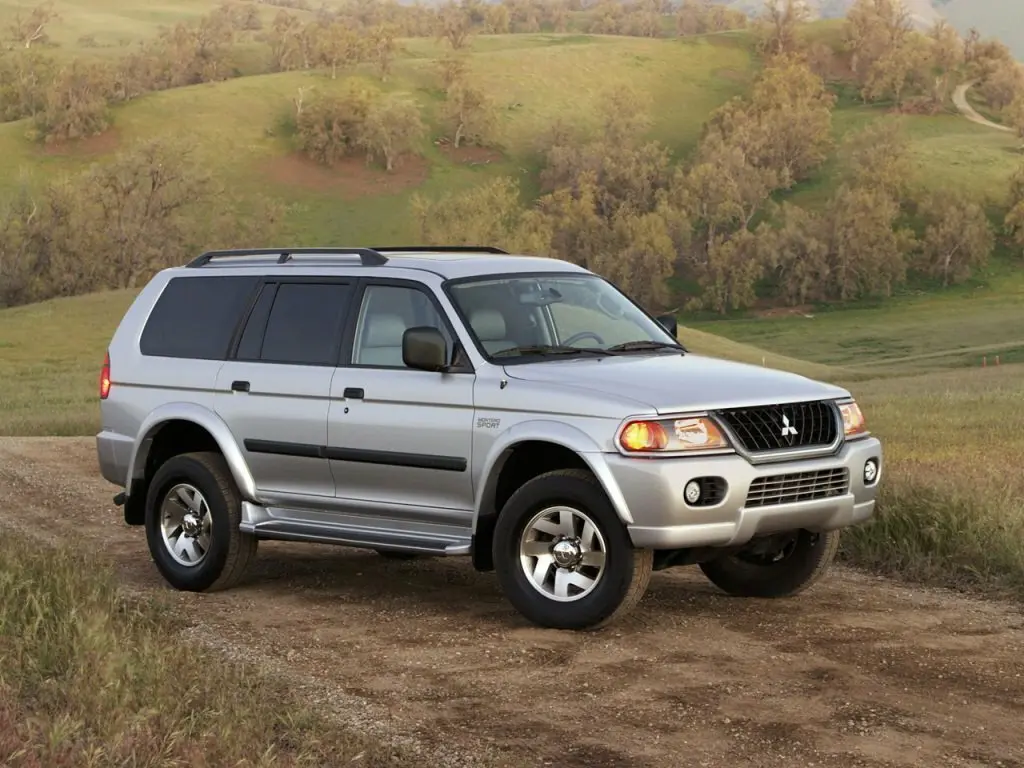 Mitsubishi Montero Sport I Внедорожник 5 дв. — фото 2