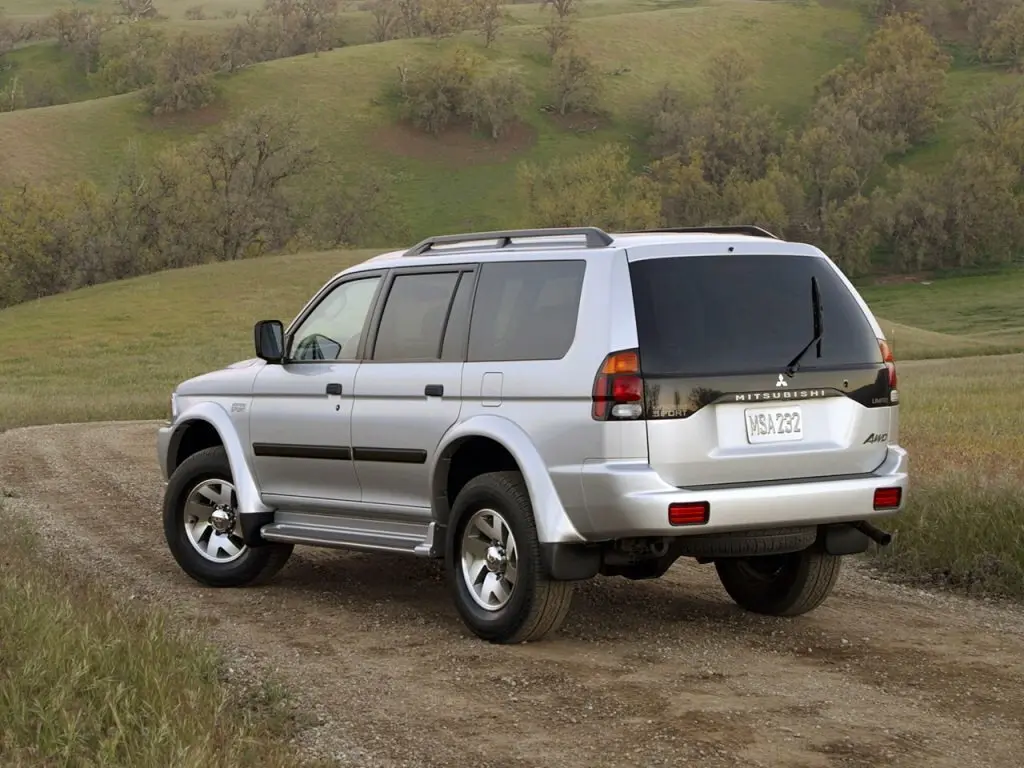 Mitsubishi Montero Sport I Внедорожник 5 дв. — фото 5